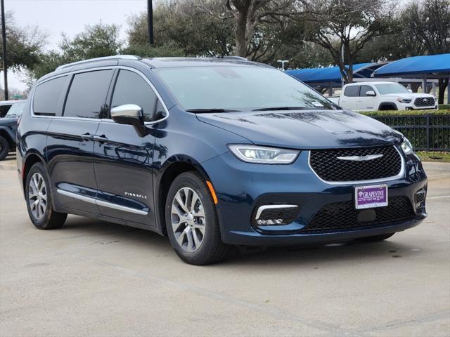 2025 Chrysler Pacifica Hybrid PACIFICA PLUG-IN HYBRID PINNACLE