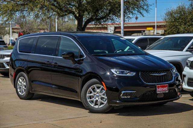 2025 Chrysler Pacifica PACIFICA SELECT