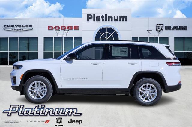 2025 Jeep Grand Cherokee GRAND CHEROKEE LAREDO X 4X4
