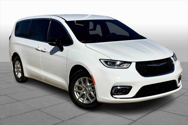 2025 Chrysler Pacifica PACIFICA SELECT