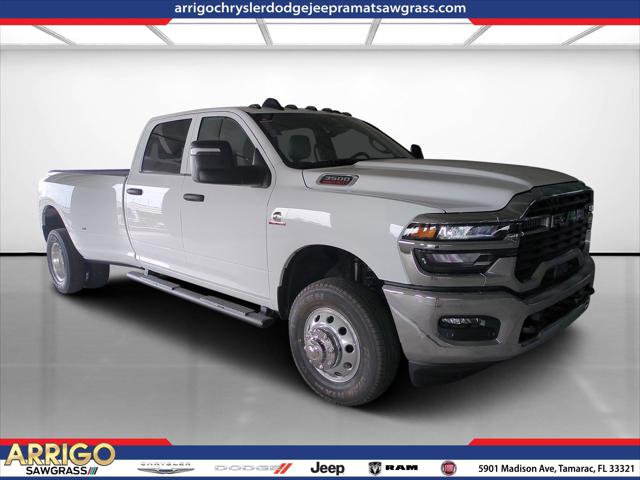 2025 RAM Ram 3500 RAM 3500 TRADESMAN CREW CAB 4X4 8 BOX