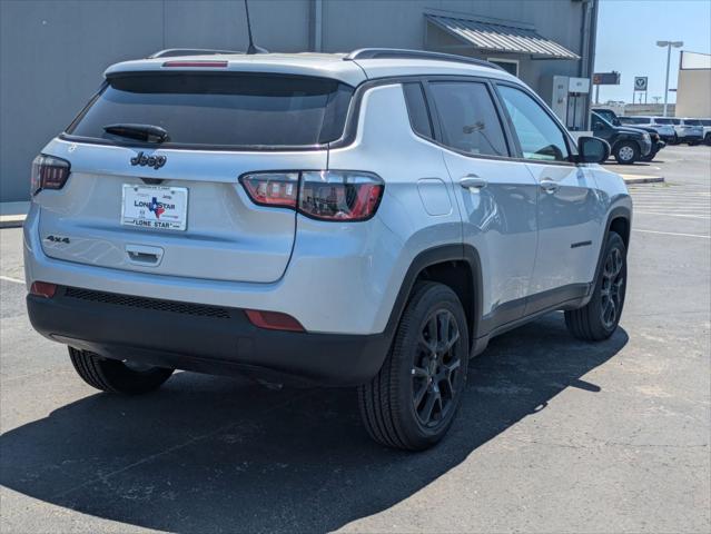 2025 Jeep Compass COMPASS LATITUDE 4X4