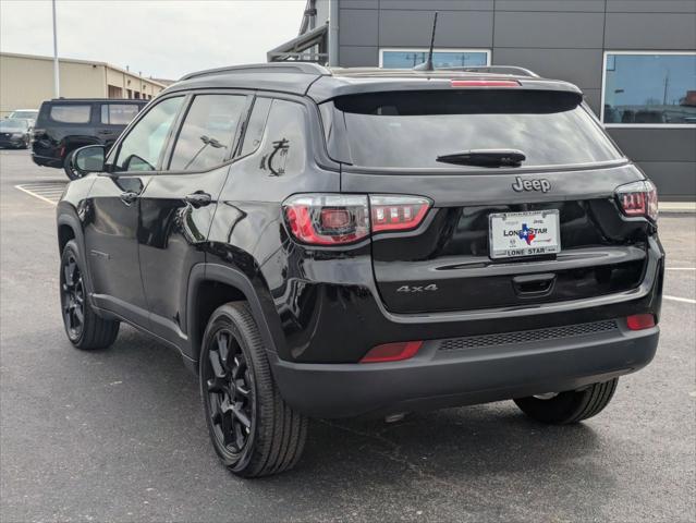 2025 Jeep Compass COMPASS LATITUDE 4X4