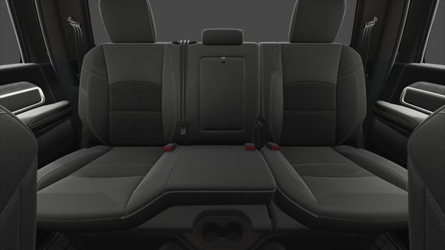 2025 RAM Ram 3500 RAM 3500 BIG HORN CREW CAB 4X4 8 BOX