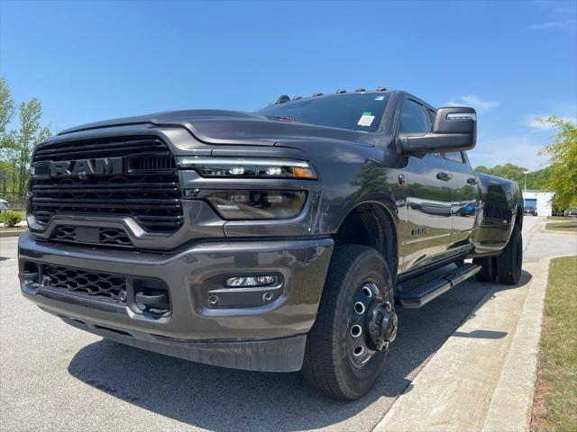 2025 RAM Ram 3500 RAM 3500 LARAMIE CREW CAB 4X4 8 BOX