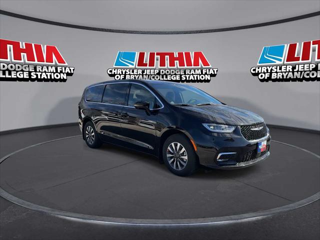 2025 Chrysler Pacifica Hybrid PACIFICA PLUG-IN HYBRID SELECT