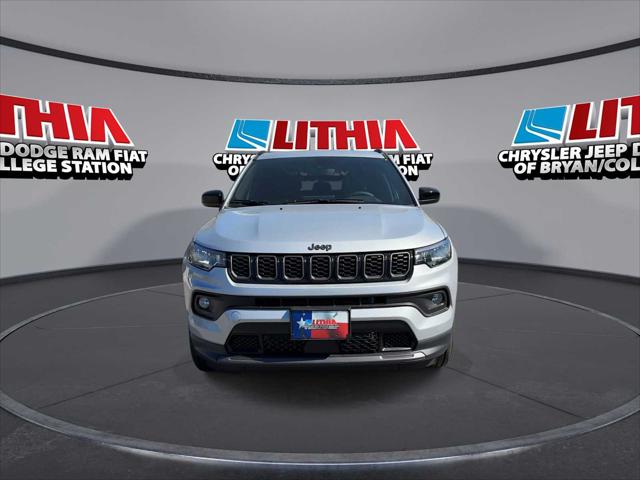 2025 Jeep Compass COMPASS LATITUDE 4X4