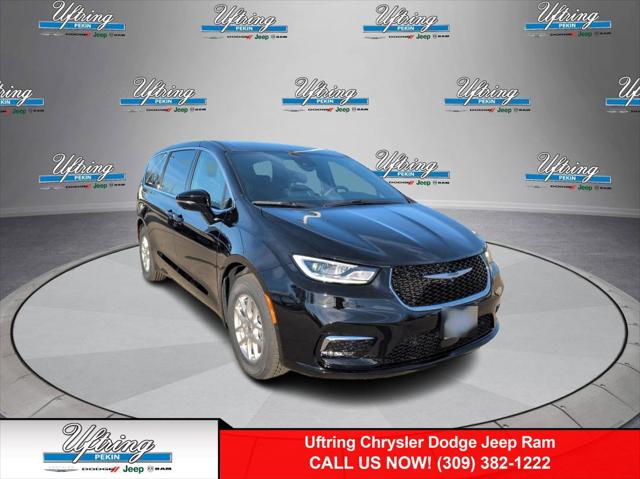 2025 Chrysler Pacifica PACIFICA SELECT