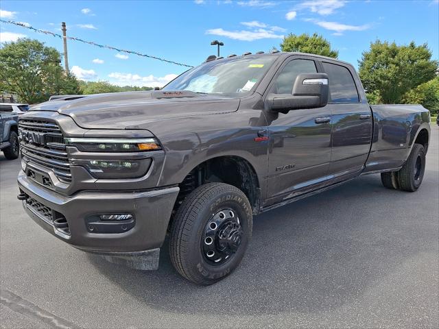 2025 RAM Ram 3500 RAM 3500 LARAMIE CREW CAB 4X4 8 BOX