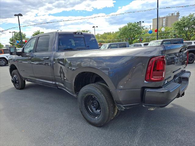 2025 RAM Ram 3500 RAM 3500 LARAMIE CREW CAB 4X4 8 BOX
