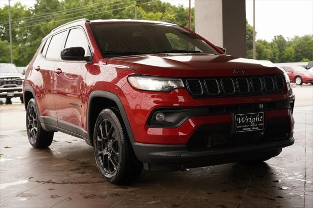 2025 Jeep Compass COMPASS LATITUDE 4X4