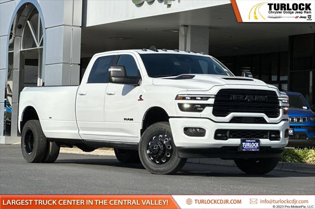 2025 RAM Ram 3500 RAM 3500 LARAMIE CREW CAB 4X4 8 BOX