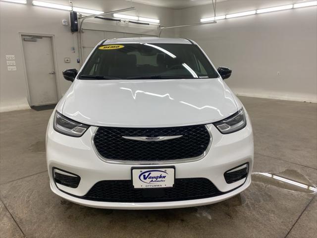 2025 Chrysler Pacifica PACIFICA SELECT AWD
