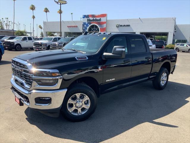 2025 RAM 2500 RAM 2500 BIG HORN CREW CAB 4X2 64 BOX
