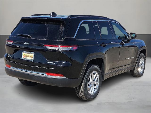 2025 Jeep Grand Cherokee GRAND CHEROKEE LAREDO X 4X4