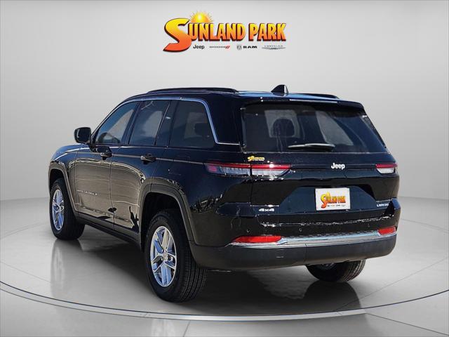 2025 Jeep Grand Cherokee GRAND CHEROKEE LAREDO X 4X4