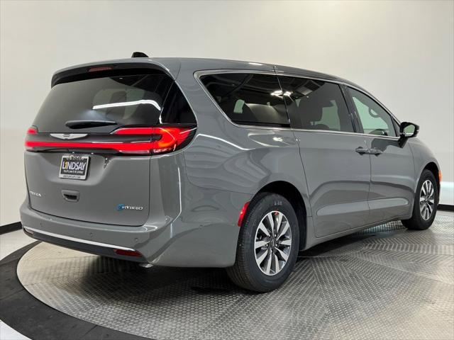 2025 Chrysler Pacifica Hybrid PACIFICA PLUG-IN HYBRID SELECT