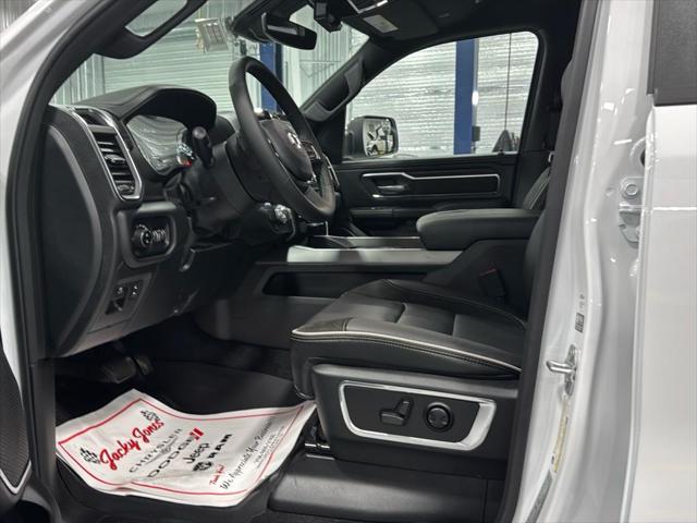 2025 RAM Ram 1500 RAM 1500 LARAMIE CREW CAB 4X2 57 BOX 2025 RAM Ram 1500 RAM 1500 LARAMIE CREW CAB 4X2 57 BOX