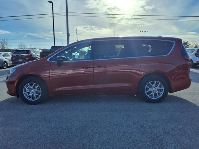 2025 Chrysler Pacifica PACIFICA SELECT