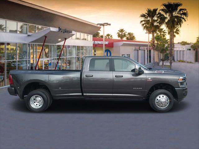 2025 RAM Ram 3500 RAM 3500 LARAMIE CREW CAB 4X4 8 BOX