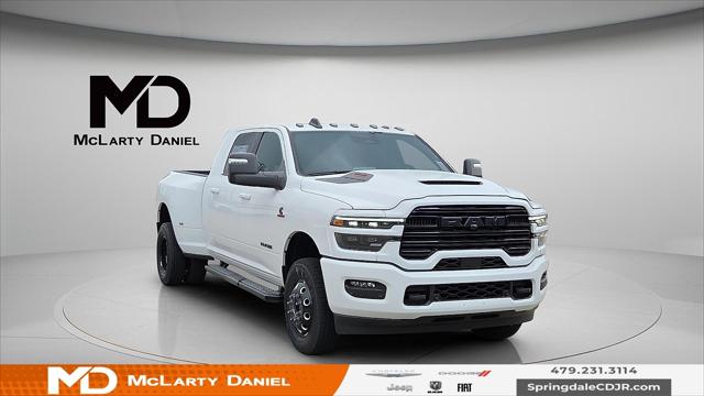 2025 RAM Ram 3500 RAM 3500 LARAMIE MEGA CAB 4X4 64 BOX
