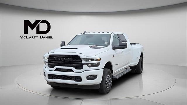2025 RAM Ram 3500 RAM 3500 LARAMIE MEGA CAB 4X4 64 BOX