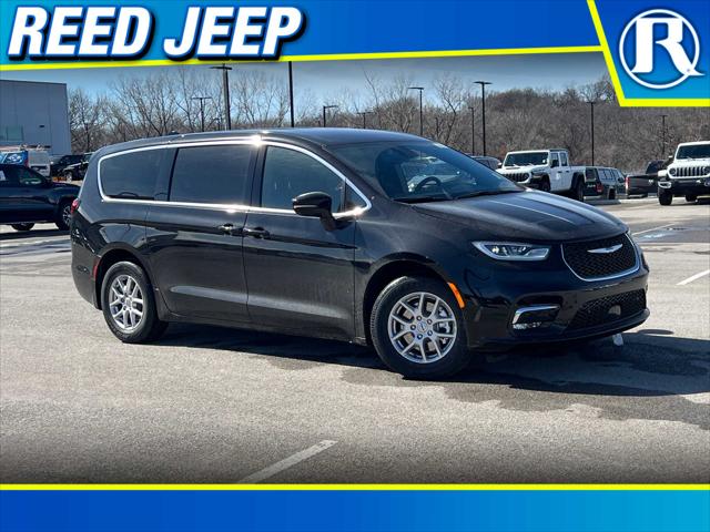 2025 Chrysler Pacifica PACIFICA SELECT