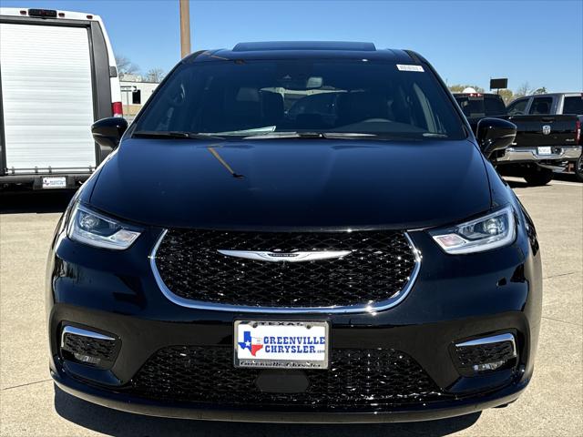 2025 Chrysler Pacifica PACIFICA SELECT