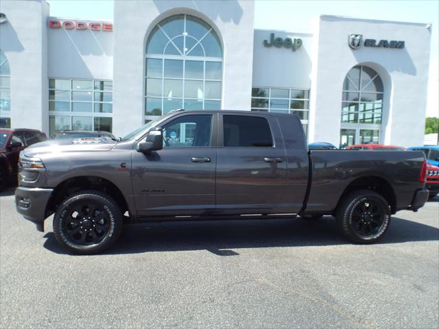 2025 RAM Ram 2500 RAM 2500 LARAMIE MEGA CAB 4X4 64 BOX