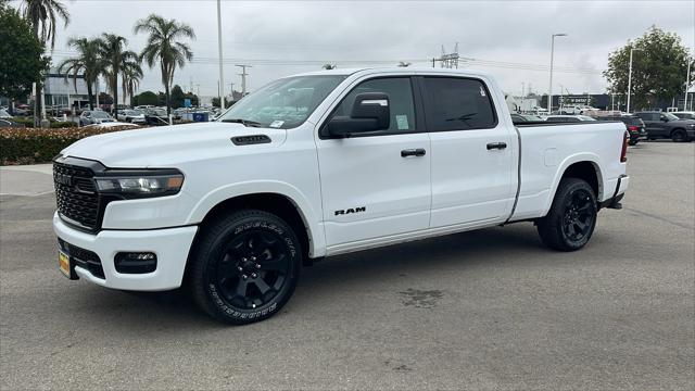 2025 RAM Ram 1500 RAM 1500 BIG HORN CREW CAB 4X2 64 BOX