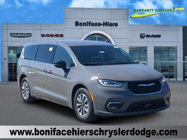 2025 Chrysler Pacifica Hybrid PACIFICA PLUG-IN HYBRID SELECT