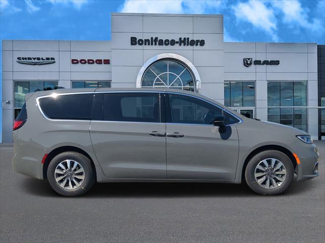 2025 Chrysler Pacifica Hybrid PACIFICA PLUG-IN HYBRID SELECT