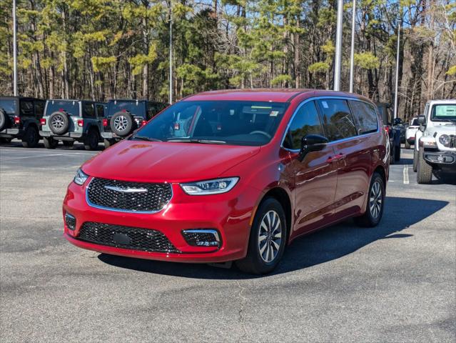 2025 Chrysler Pacifica Hybrid PACIFICA PLUG-IN HYBRID SELECT