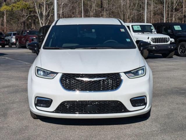 2025 Chrysler Pacifica Hybrid PACIFICA PLUG-IN HYBRID SELECT