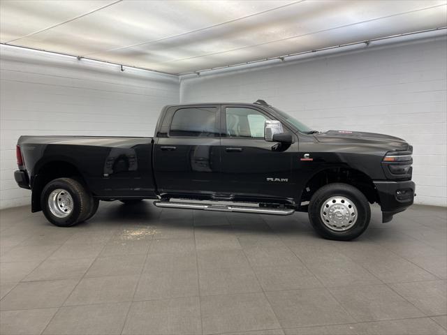 2025 RAM Ram 3500 RAM 3500 LARAMIE CREW CAB 4X4 8 BOX