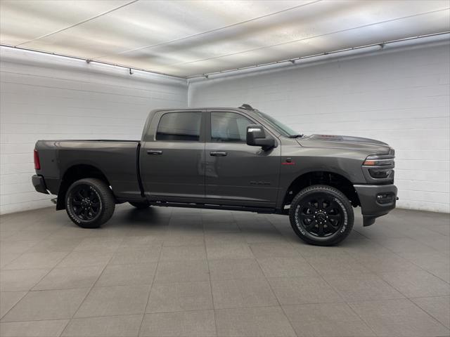 2025 RAM Ram 3500 RAM 3500 LARAMIE CREW CAB 4X4 64 BOX