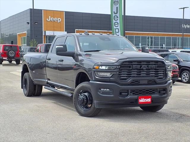 2025 RAM Ram 3500 RAM 3500 TRADESMAN CREW CAB 4X4 8 BOX