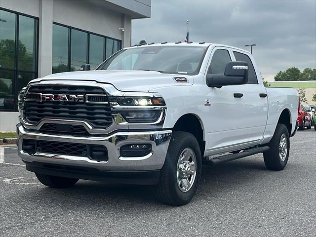 2025 RAM Ram 2500 RAM 2500 TRADESMAN CREW CAB 4X4 64 BOX
