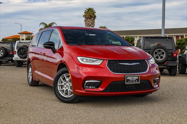 2025 Chrysler Pacifica PACIFICA SELECT
