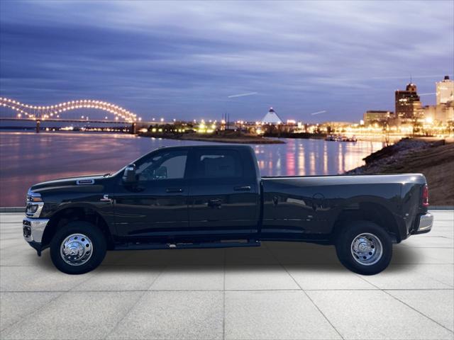 2025 RAM Ram 3500 RAM 3500 TRADESMAN CREW CAB 4X4 8 BOX