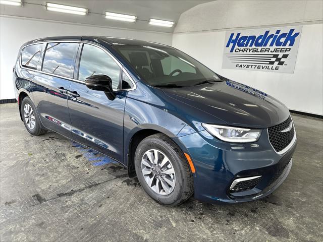 2025 Chrysler Pacifica Hybrid PACIFICA PLUG-IN HYBRID SELECT
