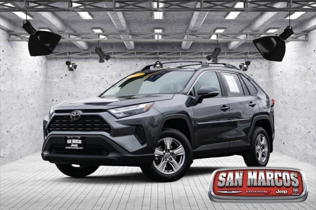 2022 Toyota RAV4 XLE
