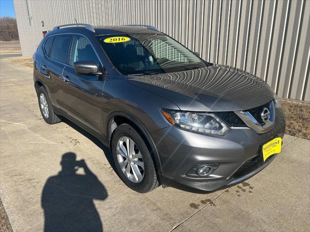 2016 Nissan Rogue SV