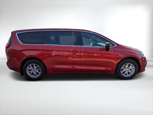 2025 Chrysler Pacifica PACIFICA SELECT