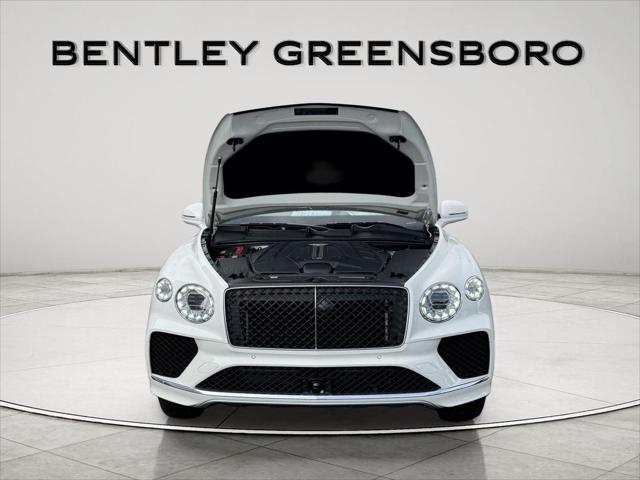 2024 Bentley Bentayga V8