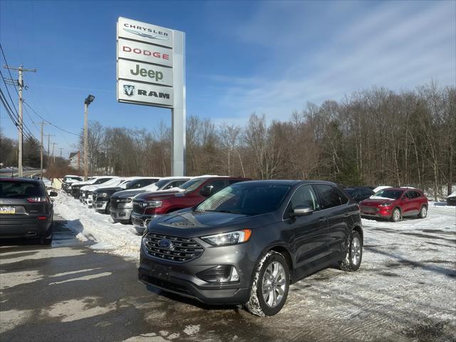 2022 Ford Edge Titanium