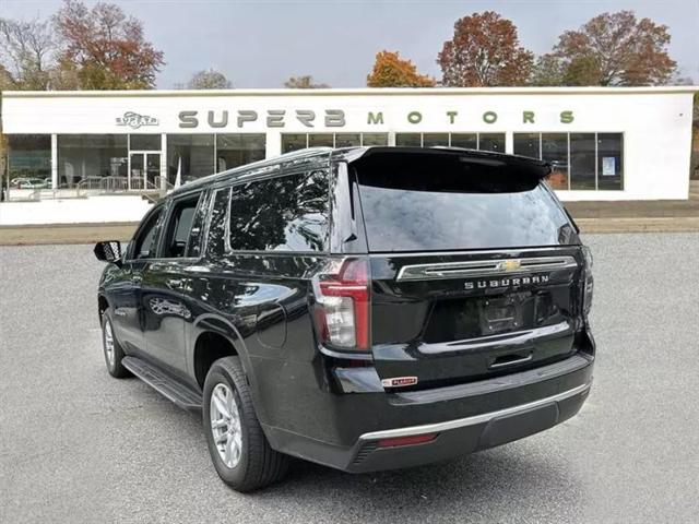 2023 Chevrolet Suburban 4WD LS