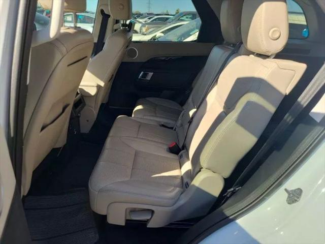 2020 Land Rover Discovery SE