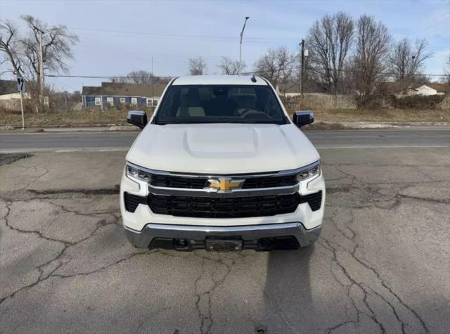 2022 Chevrolet Silverado 1500 4WD Double Cab Standard Bed LT