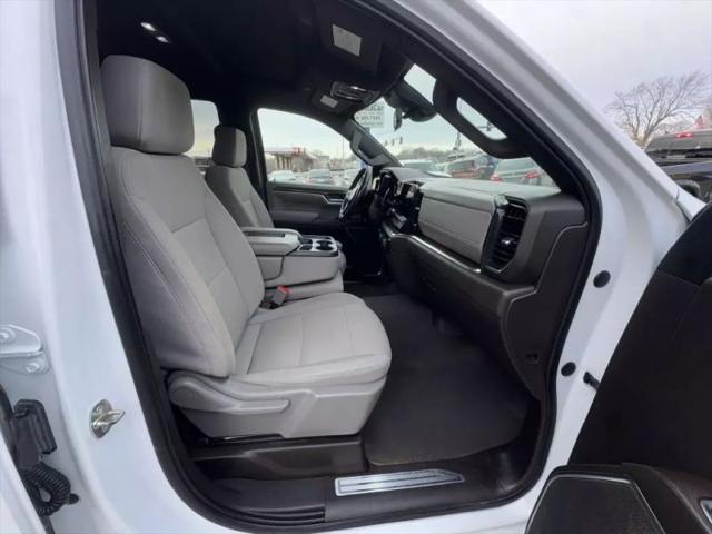 2022 Chevrolet Silverado 1500 4WD Double Cab Standard Bed LT